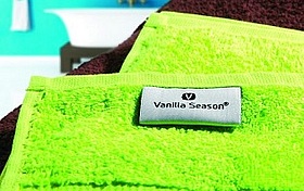Firemní branding mezi polštáři a difuzéry: Když se reklamní předměty stávají stylovým doplňkem