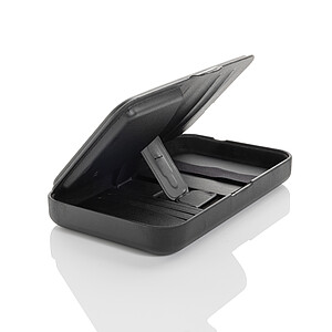 Cestovní pouzdro s nabíječkou 3v1 Swiss Peak z RCS plastu, černá