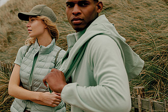 Dámská vesta z recyklovaného polyesteru, ledovcově zelená, vel. S