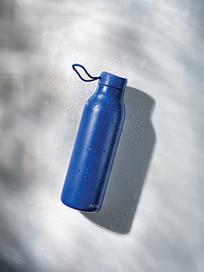 KASTORIA Vakuová termoska z recyklované nerezové oceli, 500 ml, královská modrá