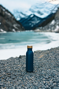 Láhev na pití z recyklované oceli, 600ml, modrá