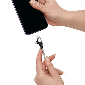 Nabíjecí a datový kabel, stříbrná