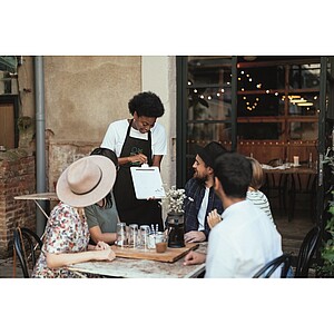 Nastavitelná kuchyňská zástěra, černá