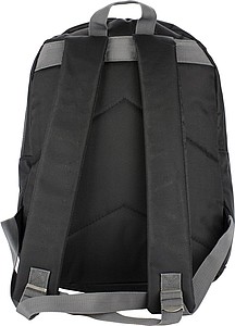 PALIKIR Batoh značky GETBAG s hlavní kapsou a přední kapsičkou