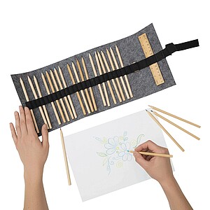 Penál s psacími potřebami, šedá