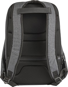 Polyesterový batoh na notebook.