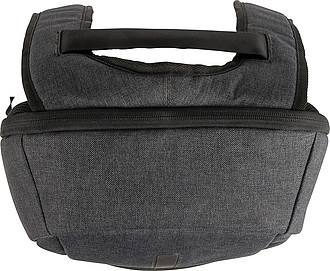 Polyesterový batoh na notebook.