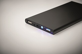 Powerbanka 8000 mAh, černá