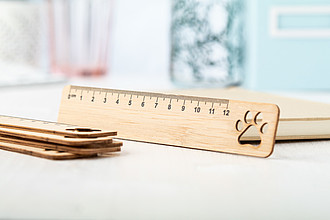 Pravítko 12cm, překližka, motiv tlapky