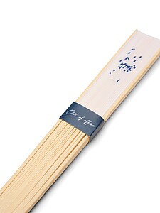 Ruční vějíř s hravým vzkazem, bílá