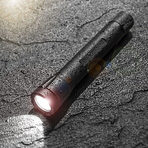 SCHWARZWOLF KIKAI Kovová svítilna s 3W CREE XPE LED diodou, černá