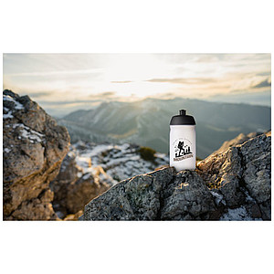 Láhev na pití 500ml, tělo je matně čiré z měkkého plastu, víčko je fialové